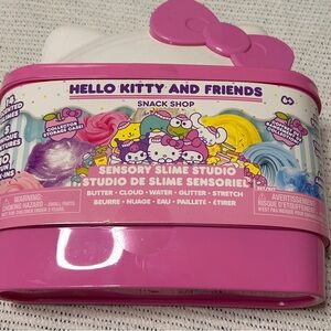 Hello Kitty & Friends Sensory Scented Slime Studio Collectors Kit creative Fun